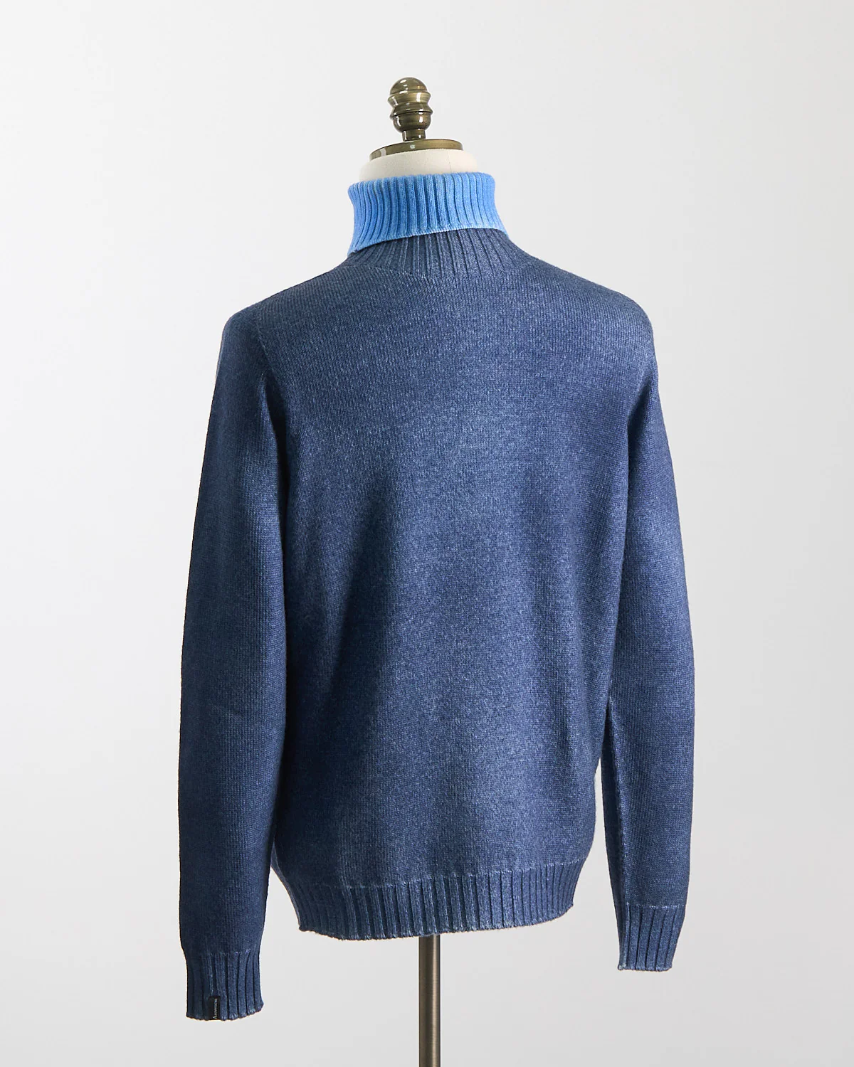 Reversable, Double Airbrush, 7 Gauge, 100% Merino, Turtleneck Sweater - Image 6