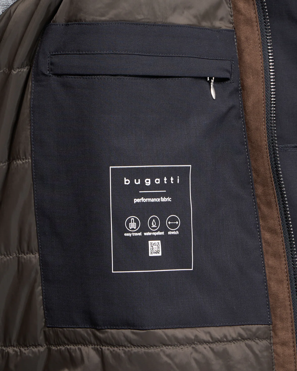 Performance Travel Hybrid Fall & Winter Jacket - Image 8