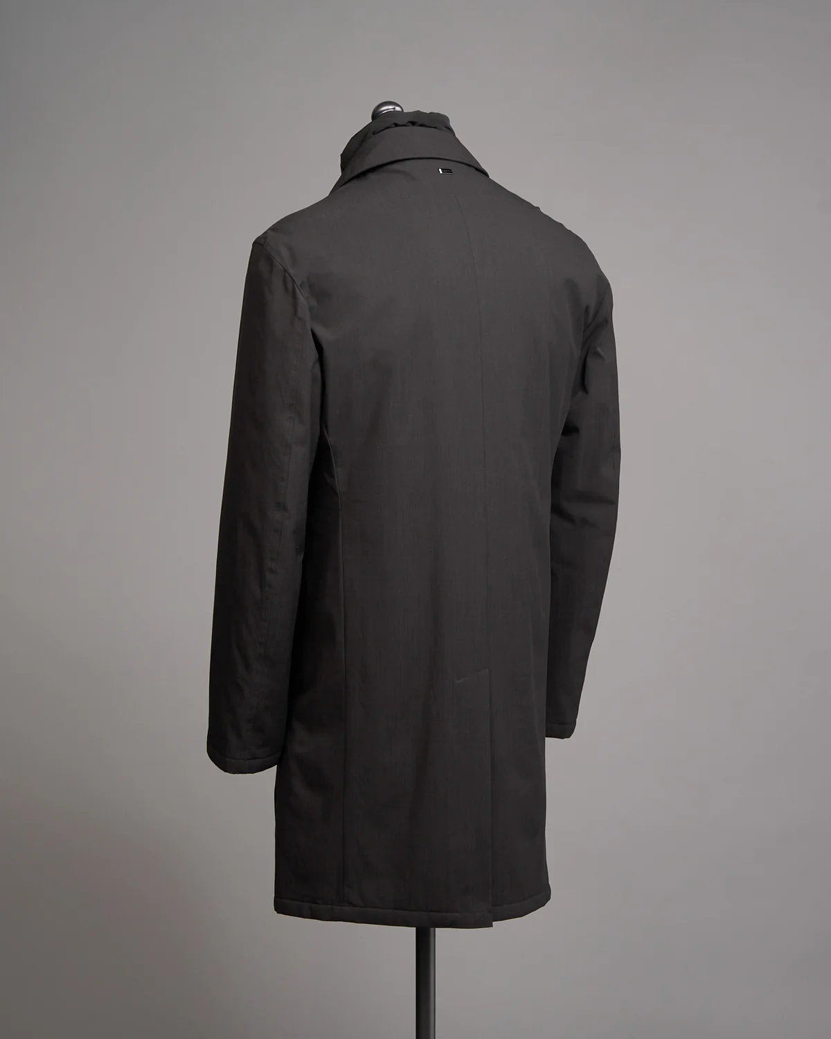Performance Travel Insulated Hybrid Raincoat - Image 4