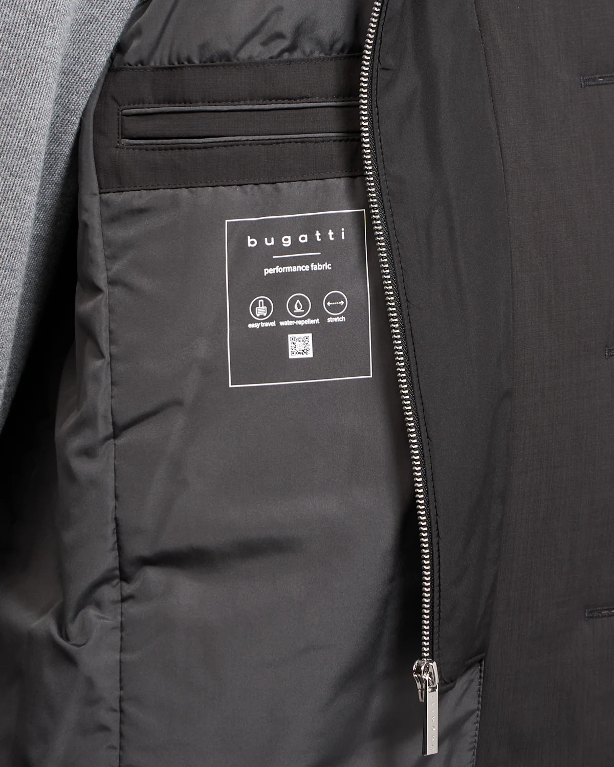 Performance Travel Insulated Hybrid Raincoat - Image 7