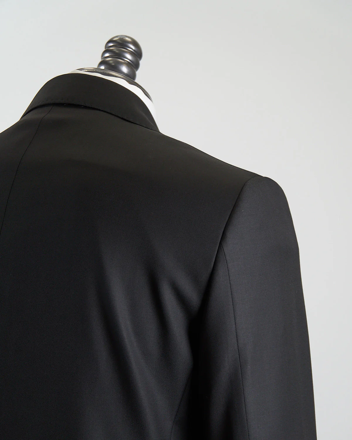 'Owen' Black Suit Jacket - Image 8