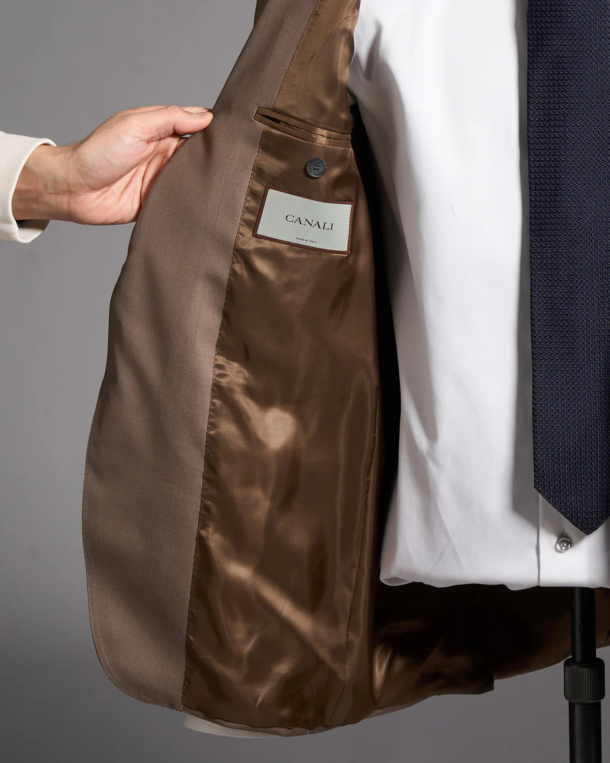Super 130's Wool Taupe Suit - Image 7