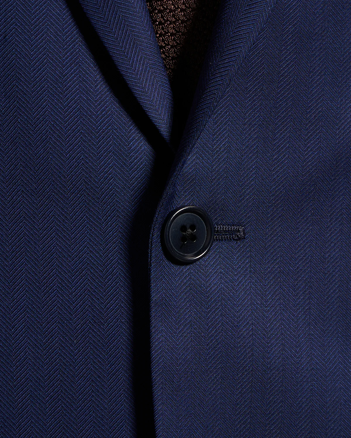 Angelico Platinum140'stonal Herringbone Suit - Image 6