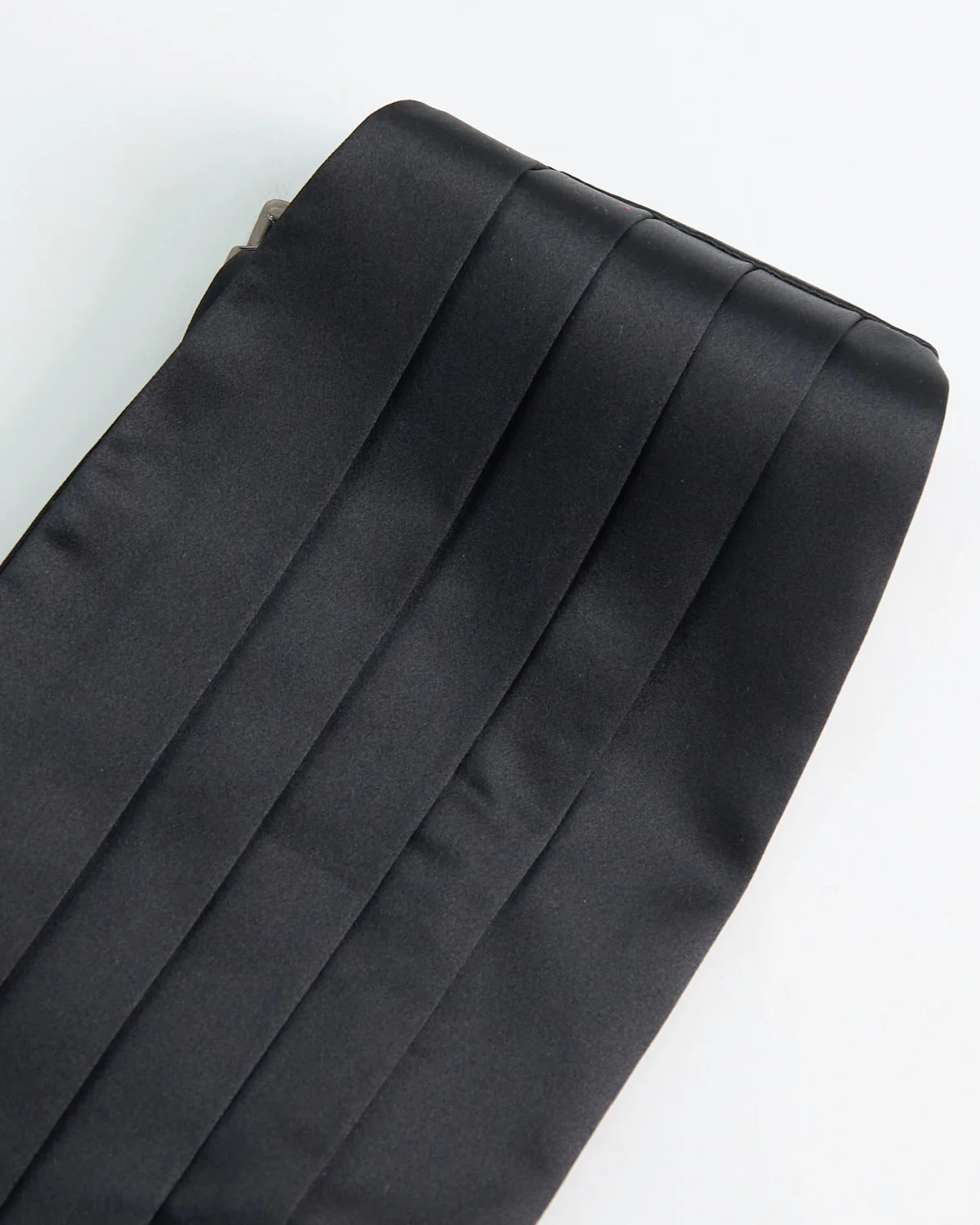 Silk Cummerbund & Pt Bowtie Set - Image 4