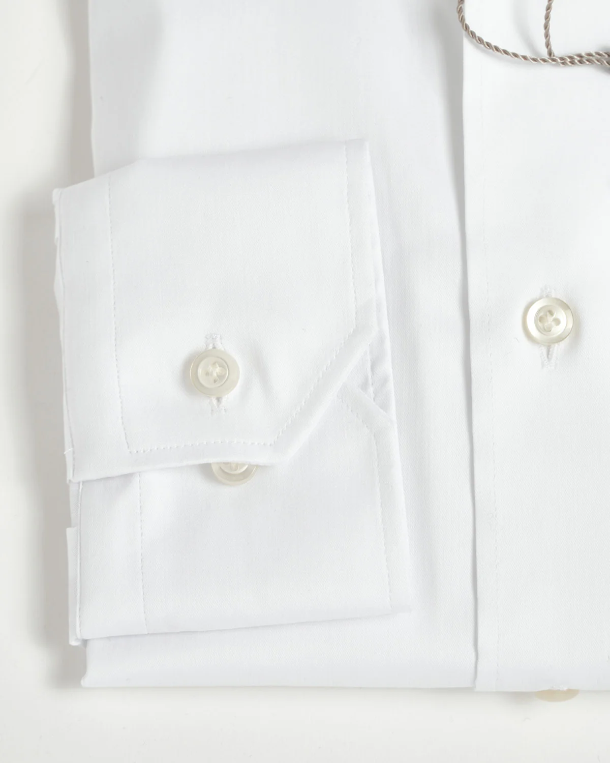 Modern Fit Performance Solid Stretch Dress Shirt - Image 4