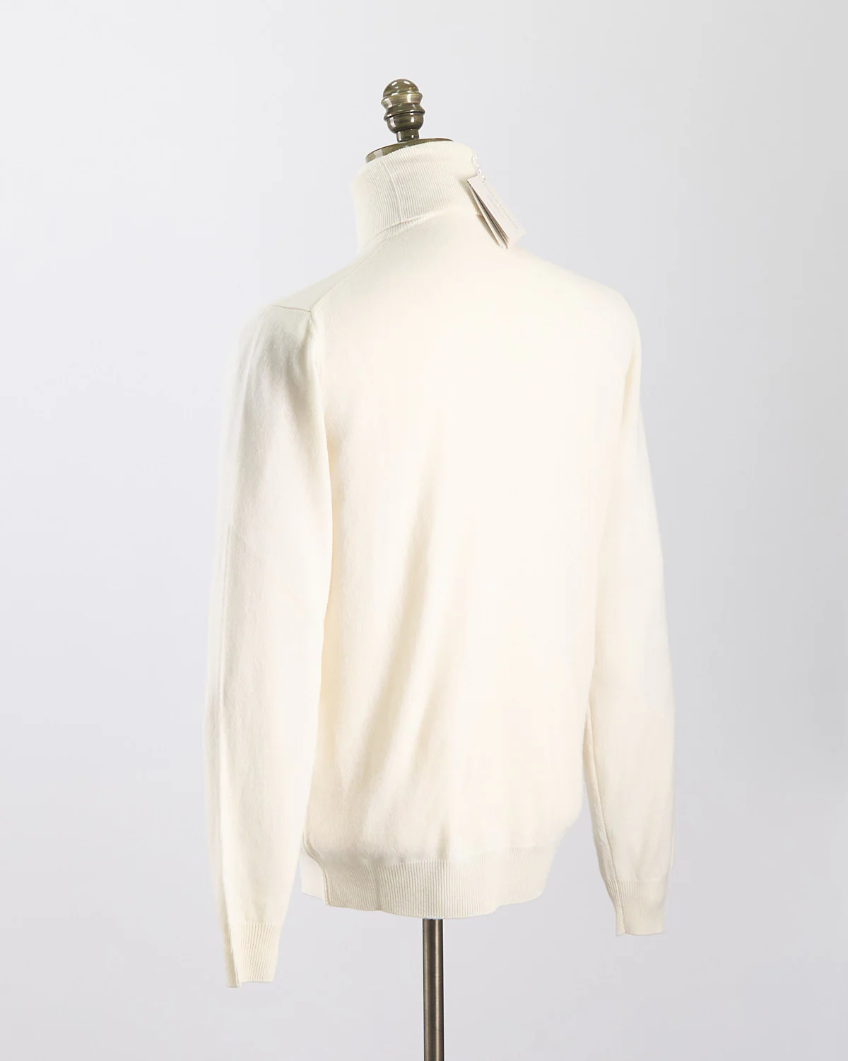 Wardrobe Staple Cashmere Blend Turtleneck Sweater - Image 6