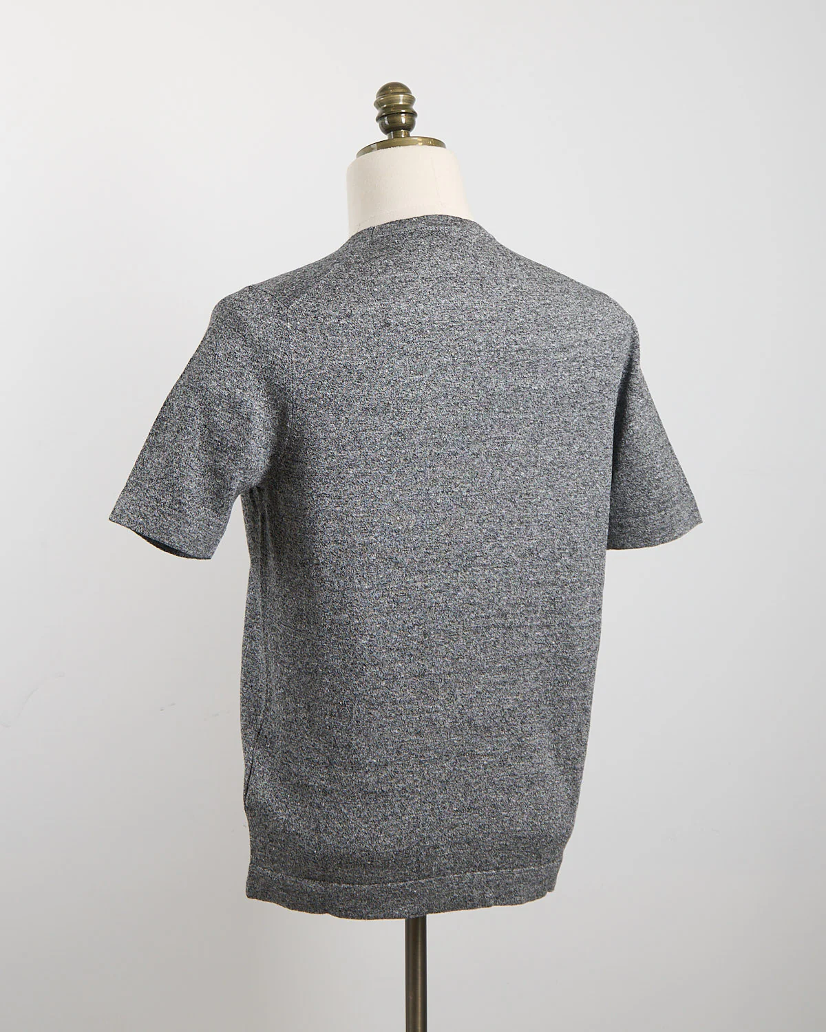 Linen & Cotton Fine Knit T-Shirt - Image 3