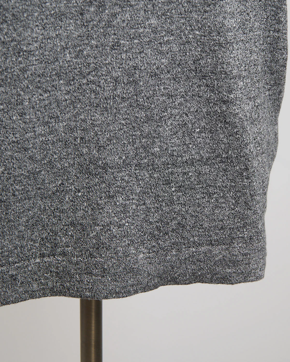 Linen & Cotton Fine Knit T-Shirt - Image 7