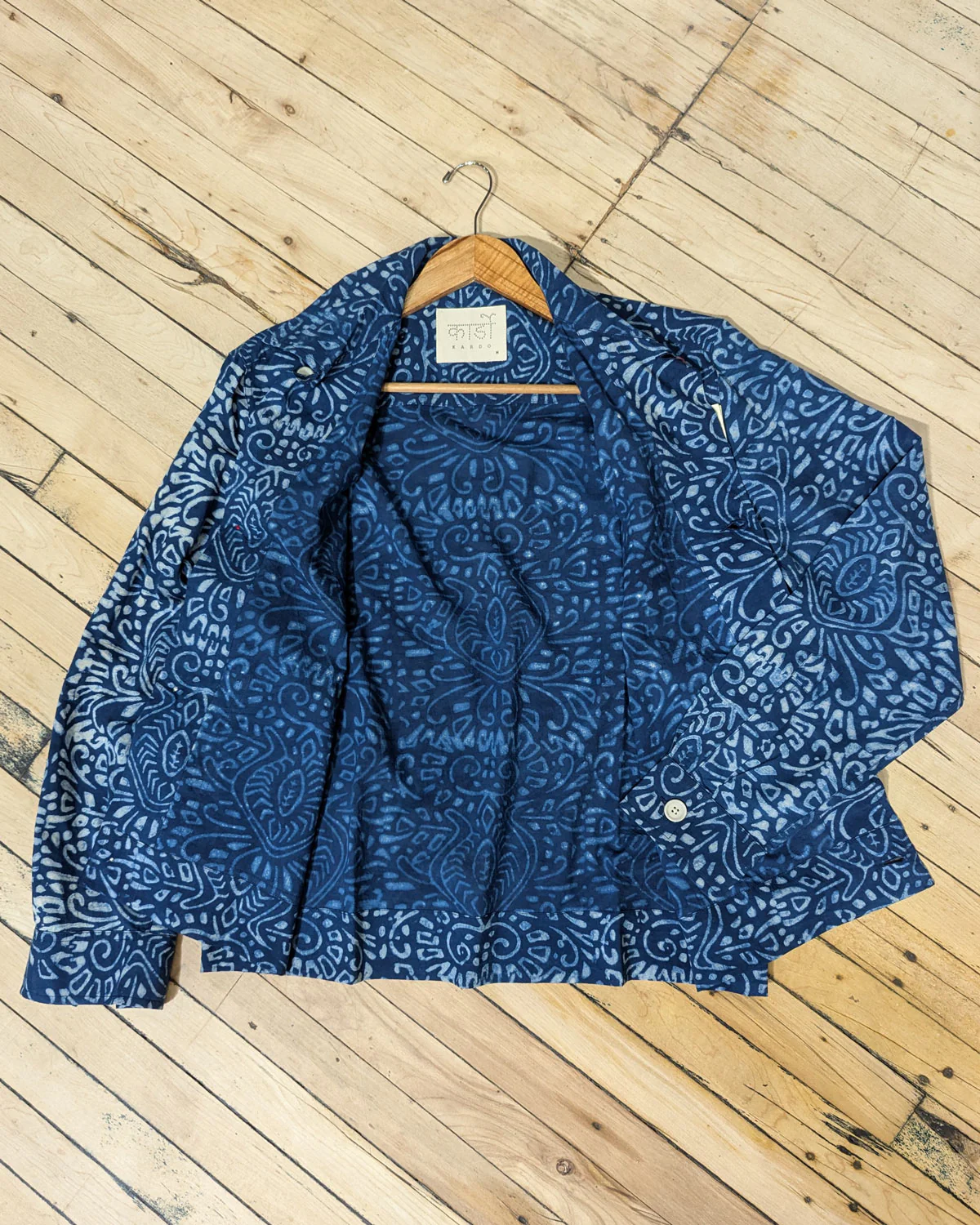 Boxy Fit 'Bodhi' Ultra Lightweight Blockprint Cotton 4 Button Jacket - Image 4