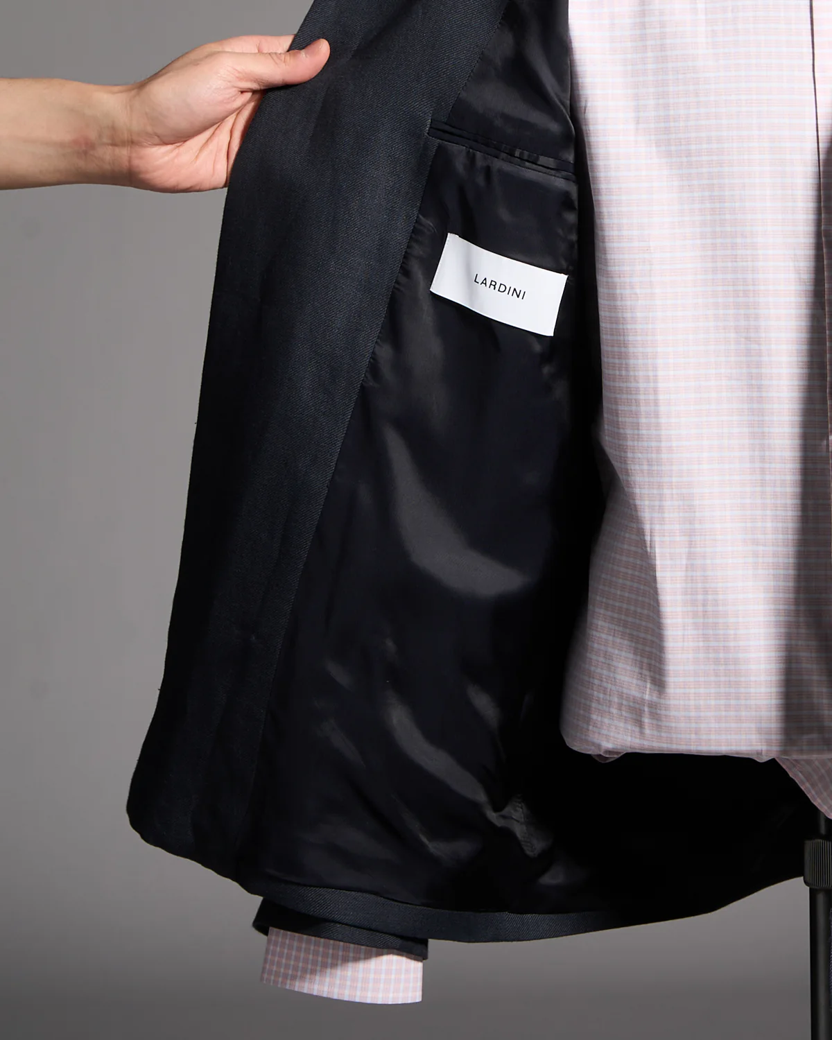 Linen Twill Overshirt - Image 10