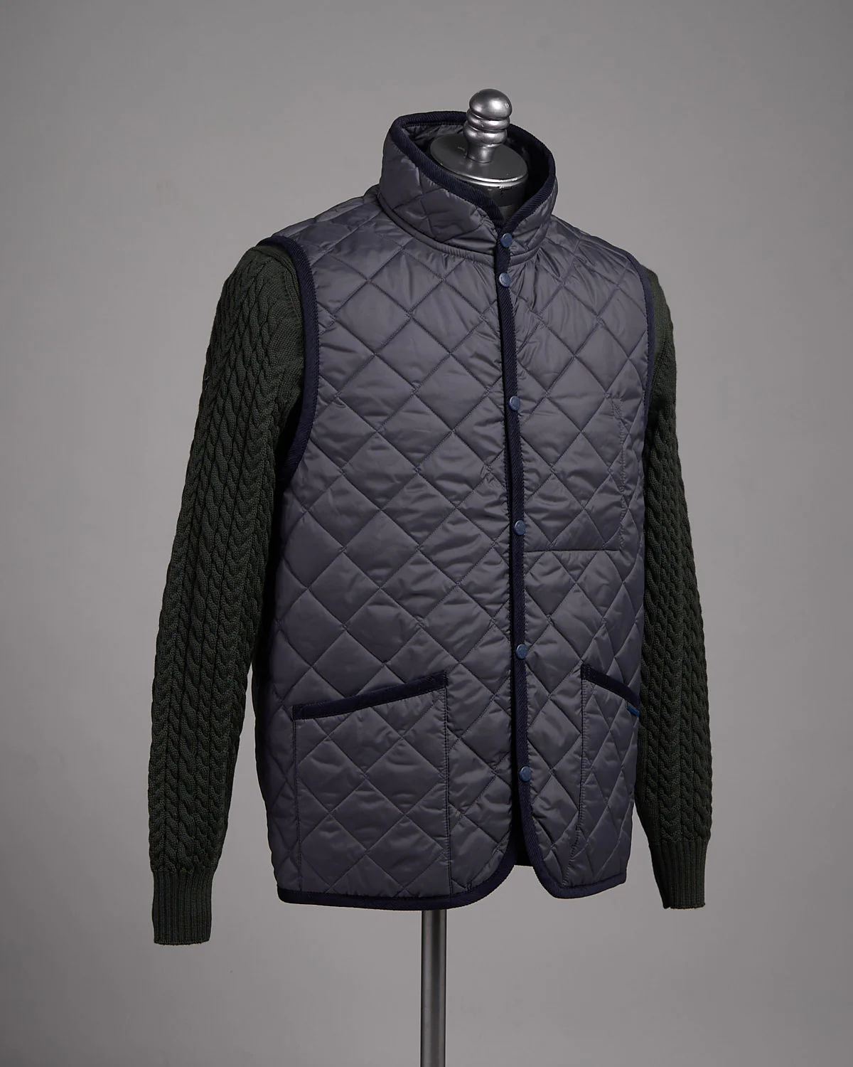 Mickfield Stand Collar Diamond Quilted 100G Wadded Vest