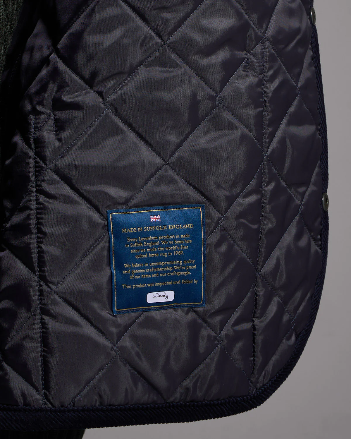 Mickfield Stand Collar Diamond Quilted 100G Wadded Vest - Image 5