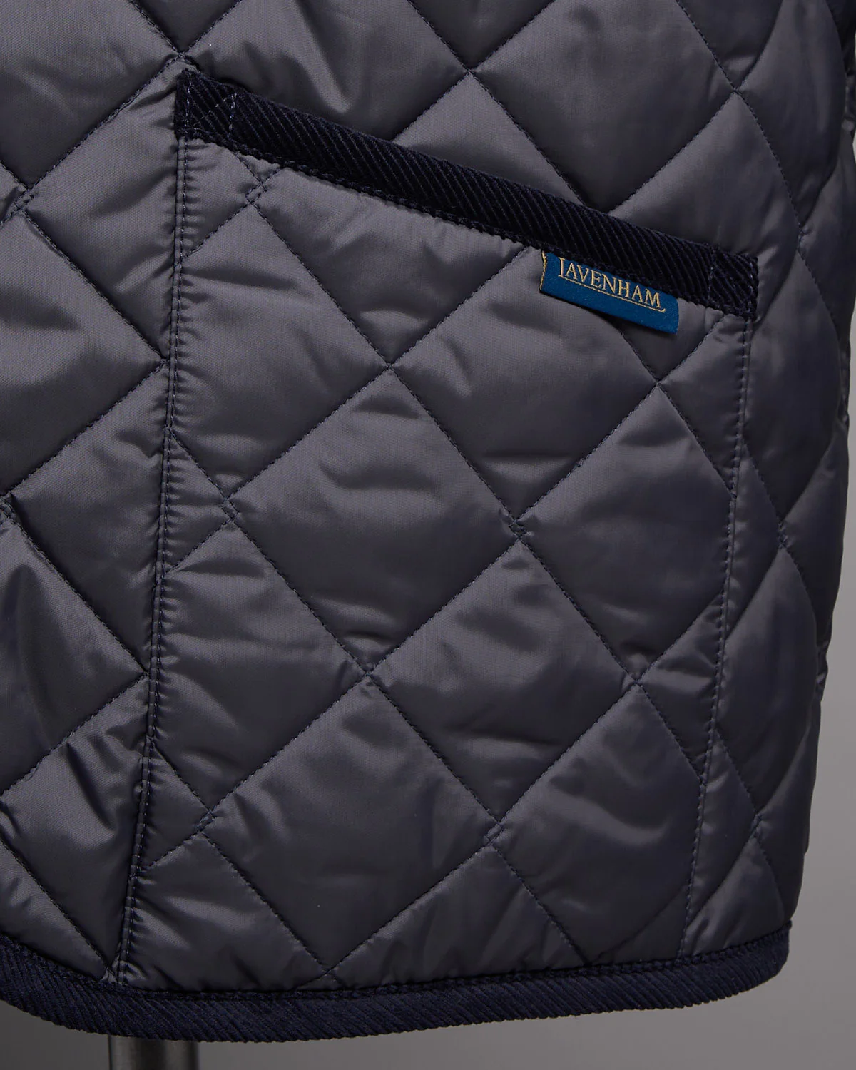 Mickfield Stand Collar Diamond Quilted 100G Wadded Vest - Image 7