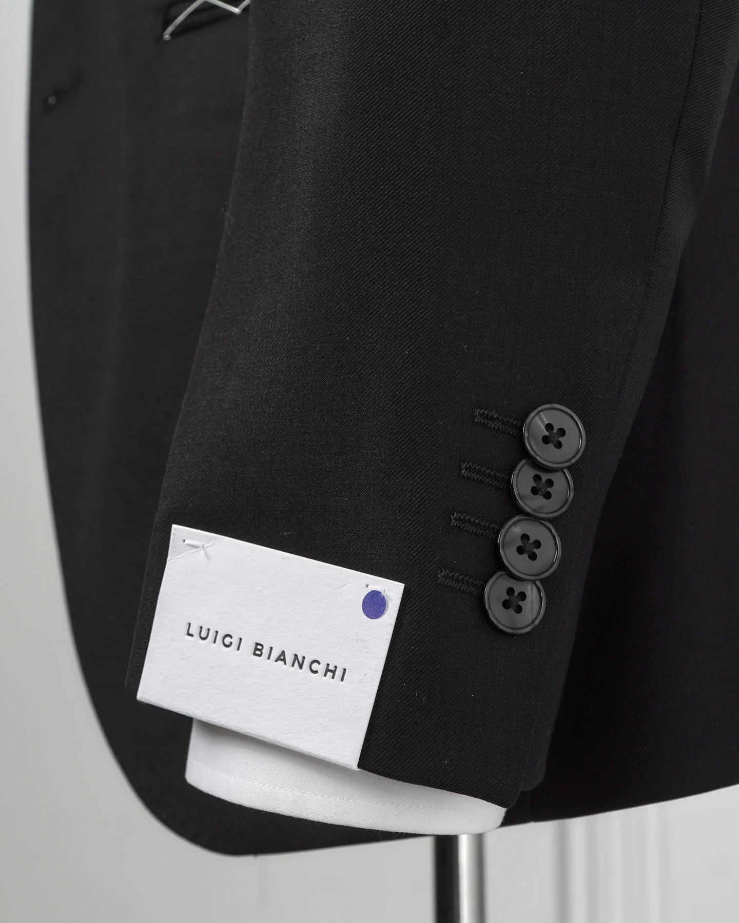 Mantua Super 130S Black All Season Solid Wool Suit - Image 3