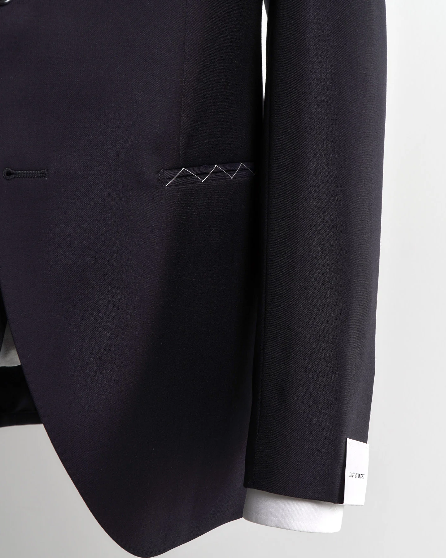 Mantua Super 130S Navy All Season Solid Wool Suit - Image 5