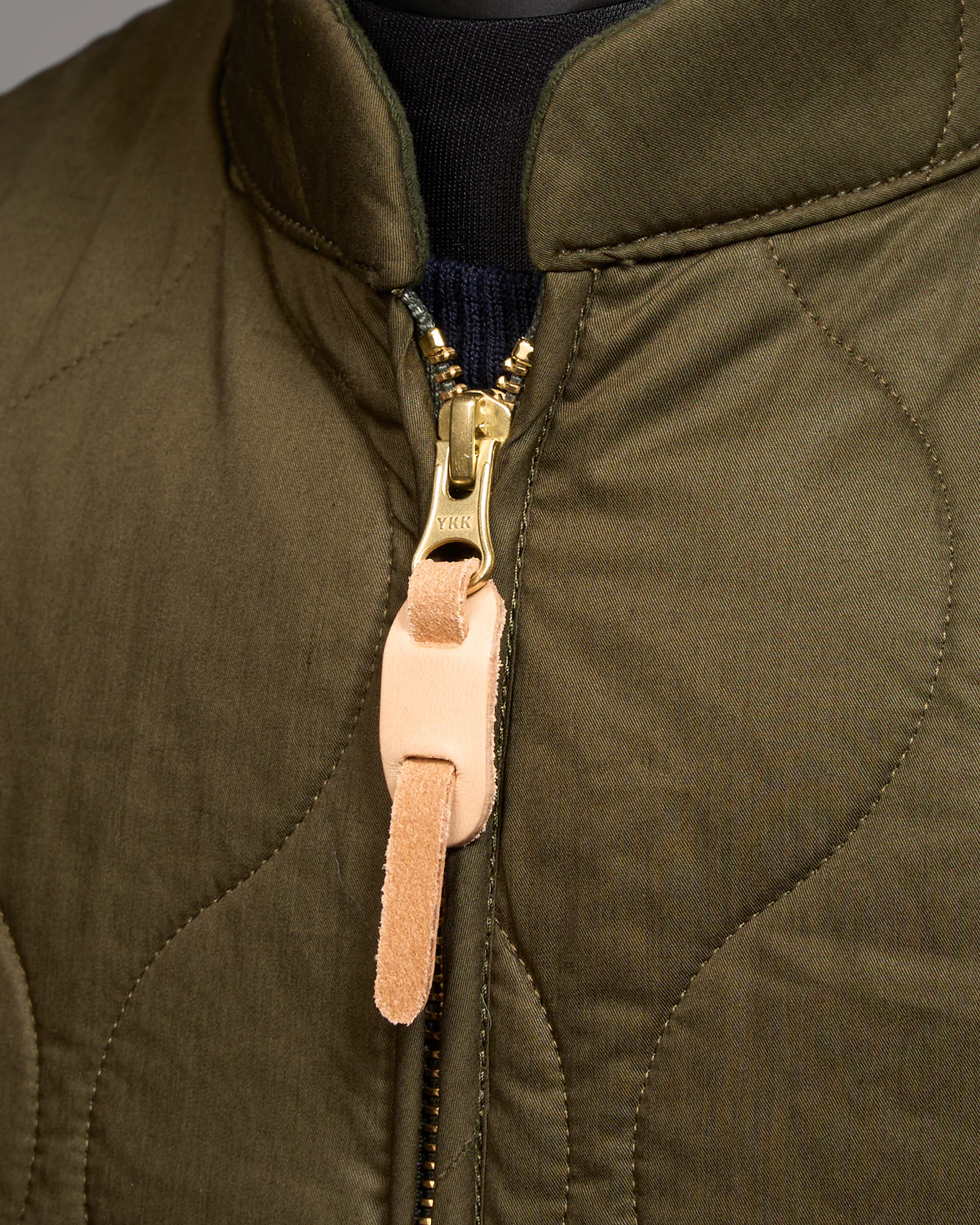 7918-Dk Quilted Vest - Image 3