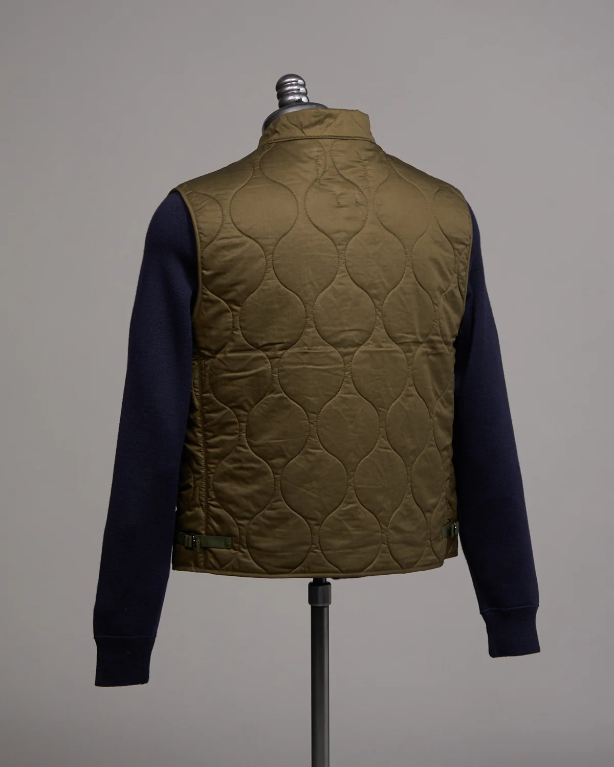 7918-Dk Quilted Vest - Image 5