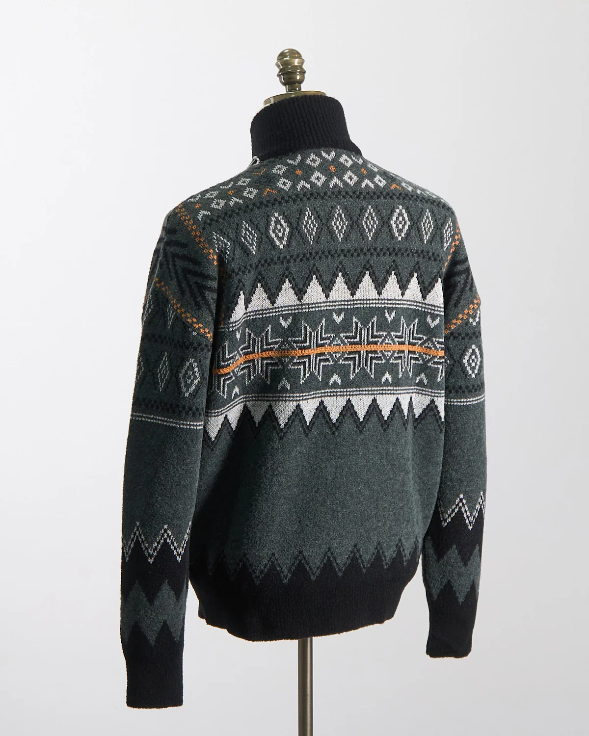 Quarter Zip Après Ski Fairisle Sweater - Image 5