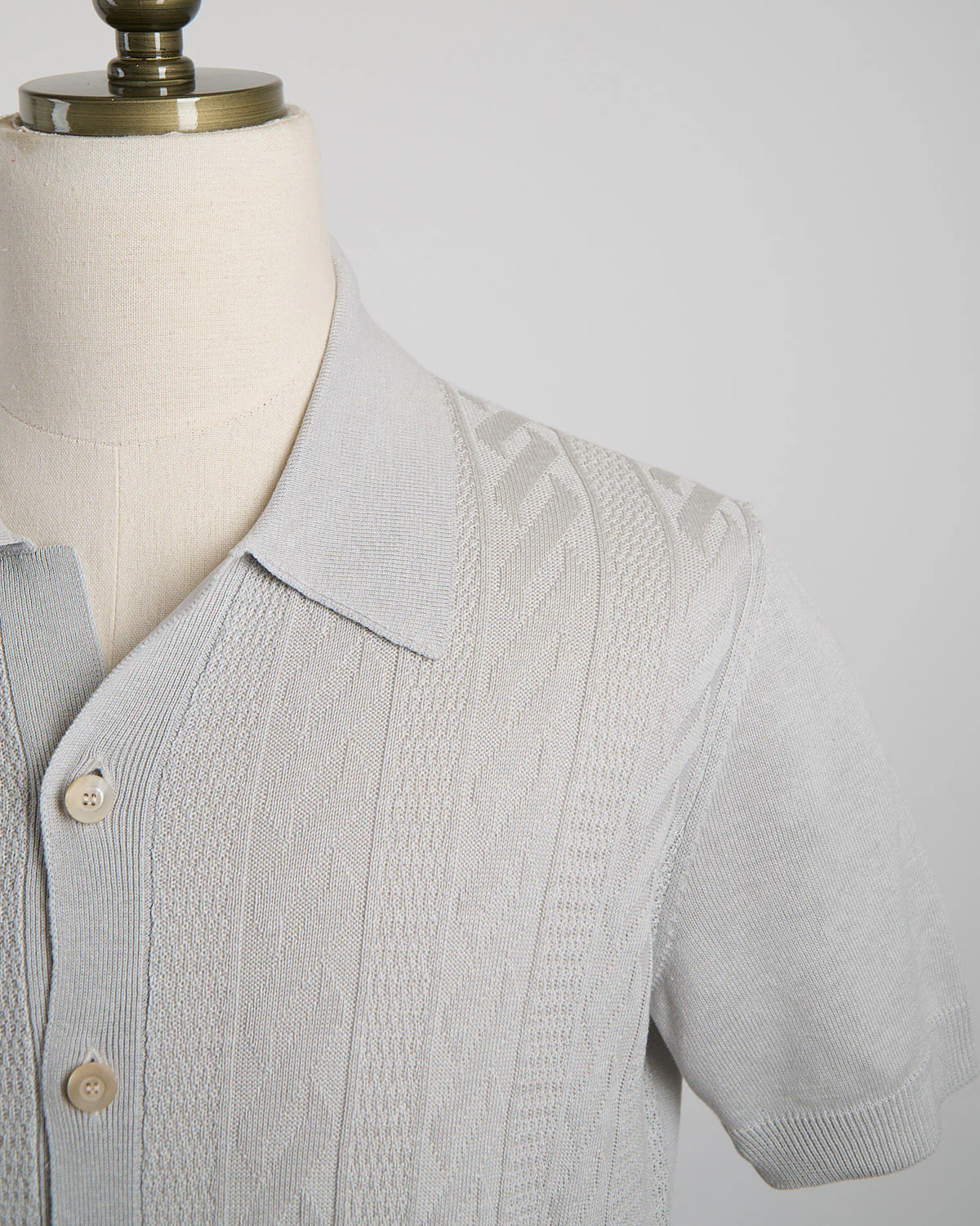 14 Gauge Links Weave Short Sleeve Shirt - Image 2